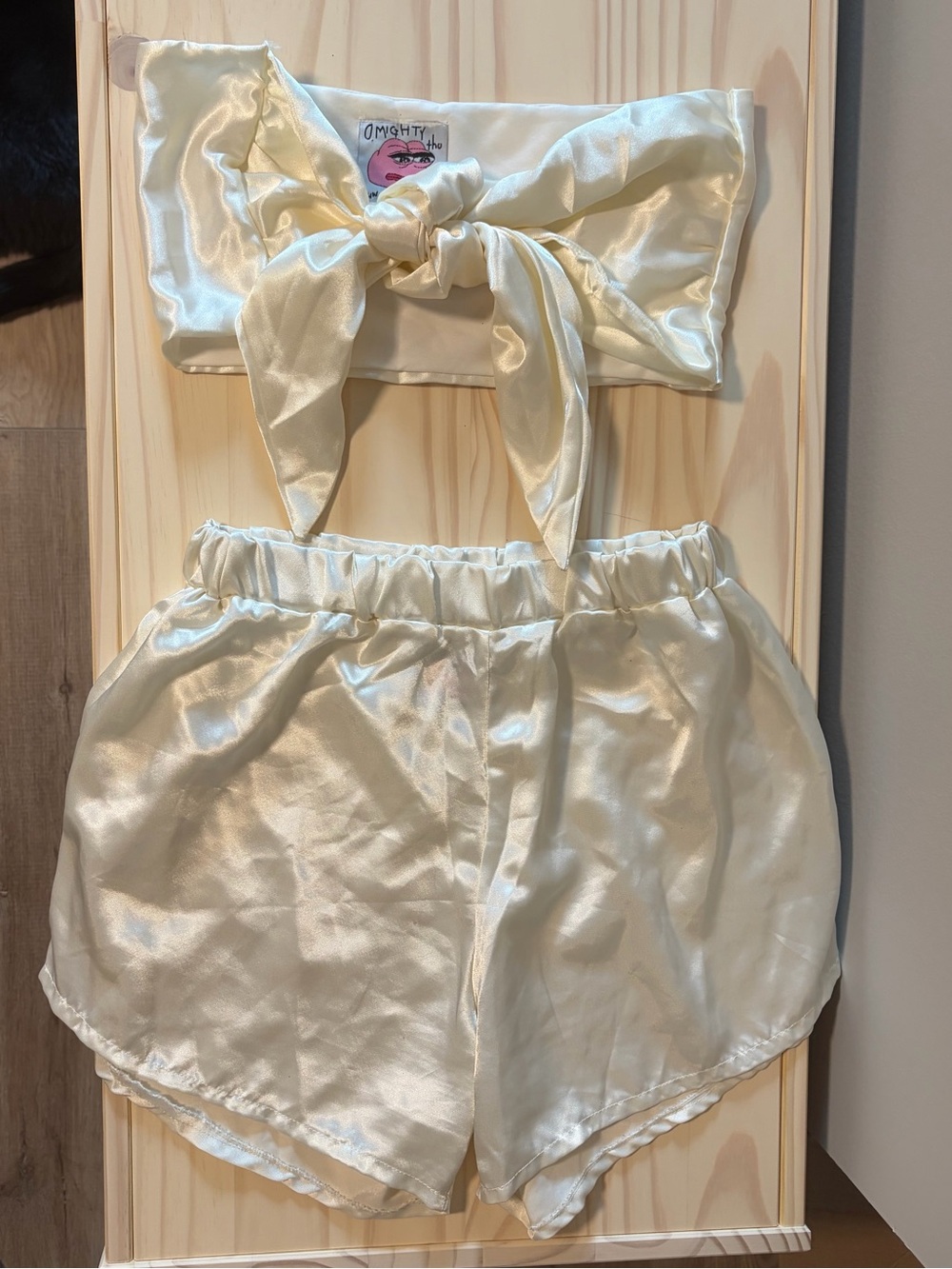 O-Mighty Satin Set